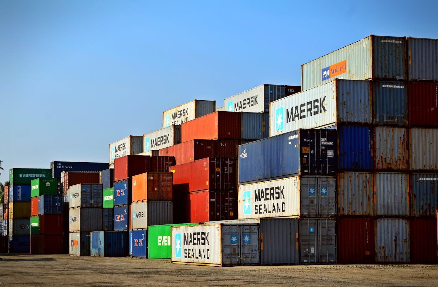 Export lot preparation and port loading